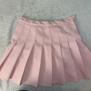 Pink American apparel pleated skirt